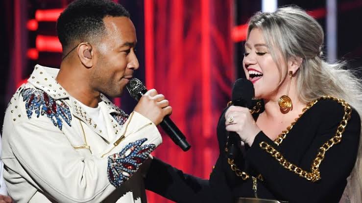 “Baby It’s Cold Outside” ganha nova versão na voz de John Legend e Kelly Clarkson