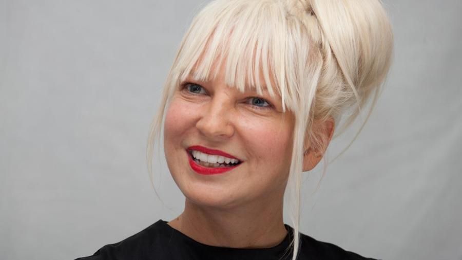 Sia revela novas informações sobre seus futuros lançamentos. Confira!