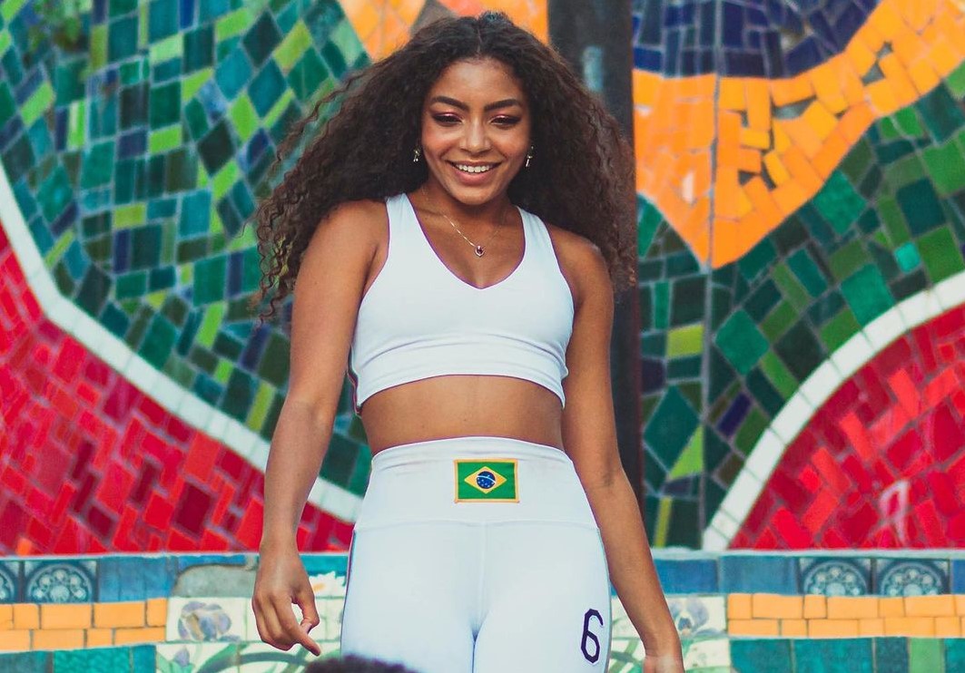 Any Gabrielly anuncia que Now United passará por transformações