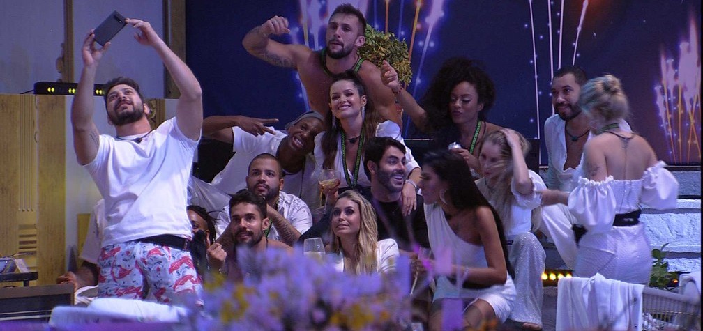 Confira tudo que rolou na primeira festa do BBB21!