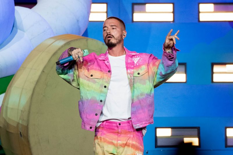 "Que locura": Já está disponível a nova música de J Balvin