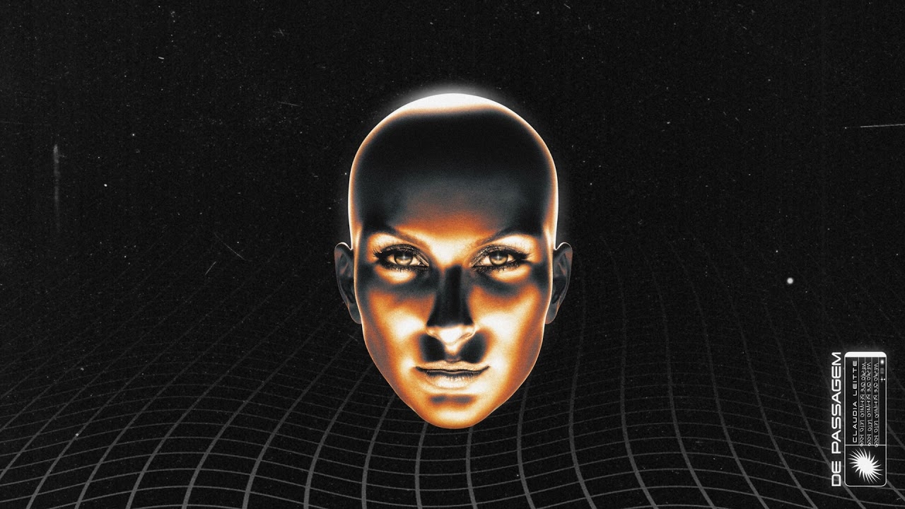 Claudia Leitte lança single "De Passagem"
