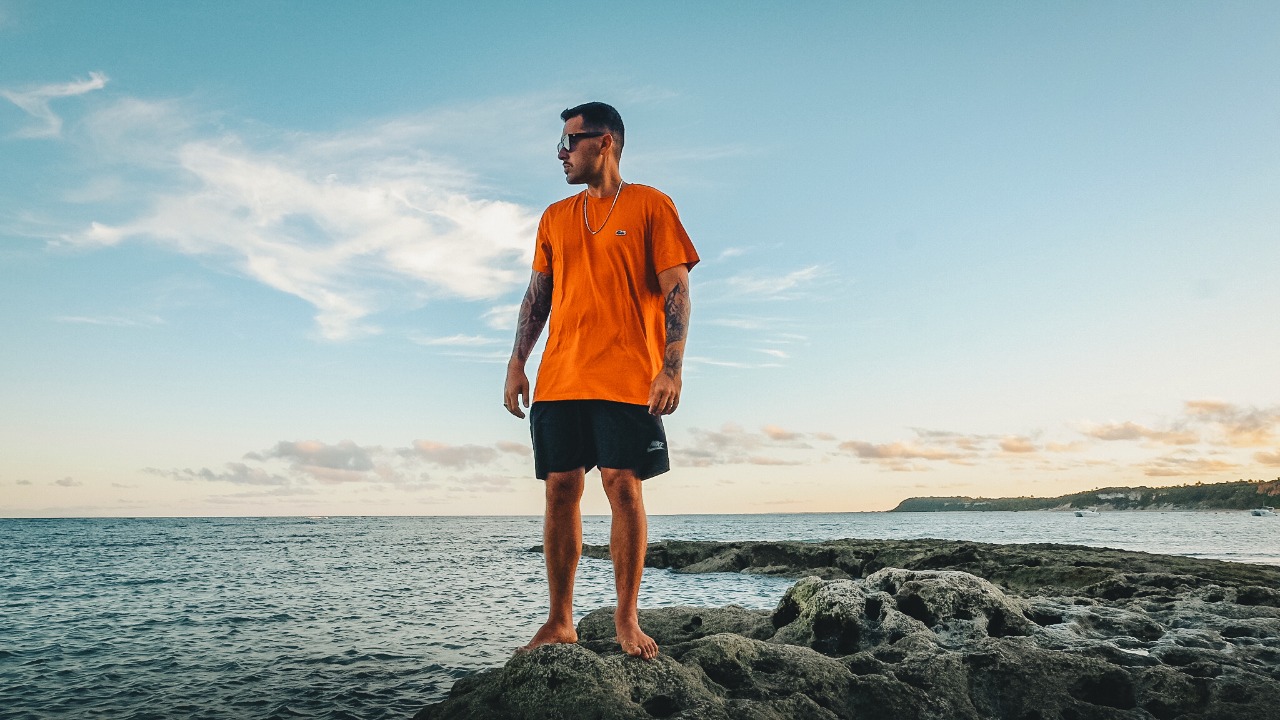 Cantor e produtor LK 3030 lança novo single solo Céu Lilás