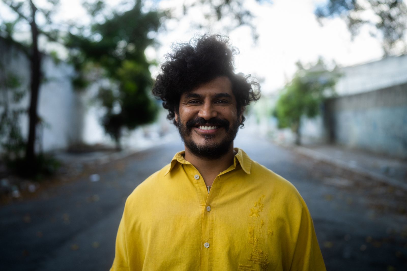 Criolo lança álbum "Sobre Viver"