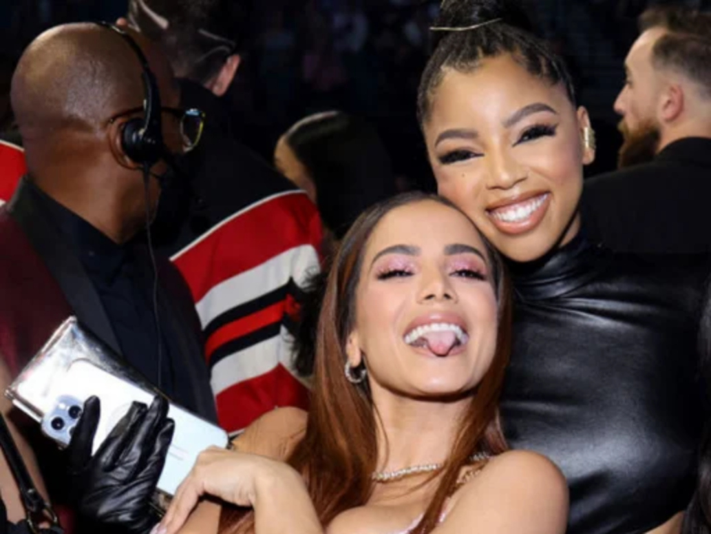Anitta confirma parcerias com Chloe Bailey e Sam Smith em seu novo álbum
